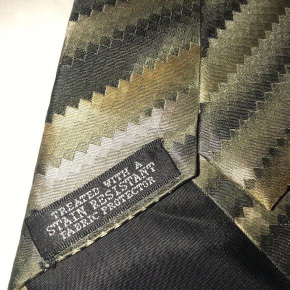 Van Heusen Mens Neck Tie Silk Handmade Metallic Gold Silver Geometric Stripe - Picture 4 of 5